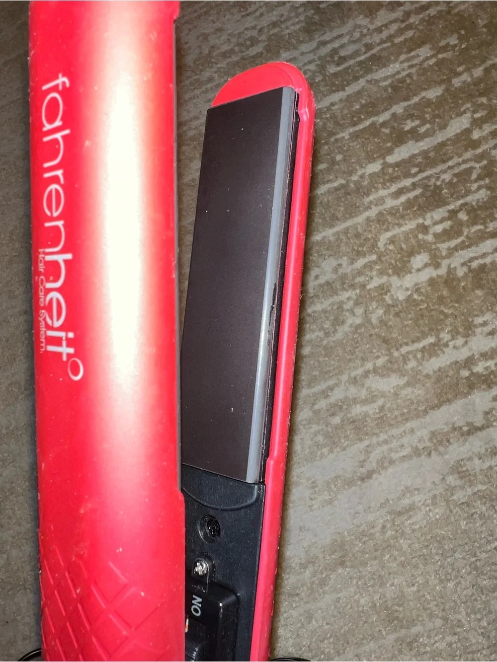 Pink Hair Straightener - Compact Flat Iron